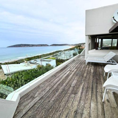 Tydsaam on Robberg 5 Beach in Plettenberg Bay, South Africa