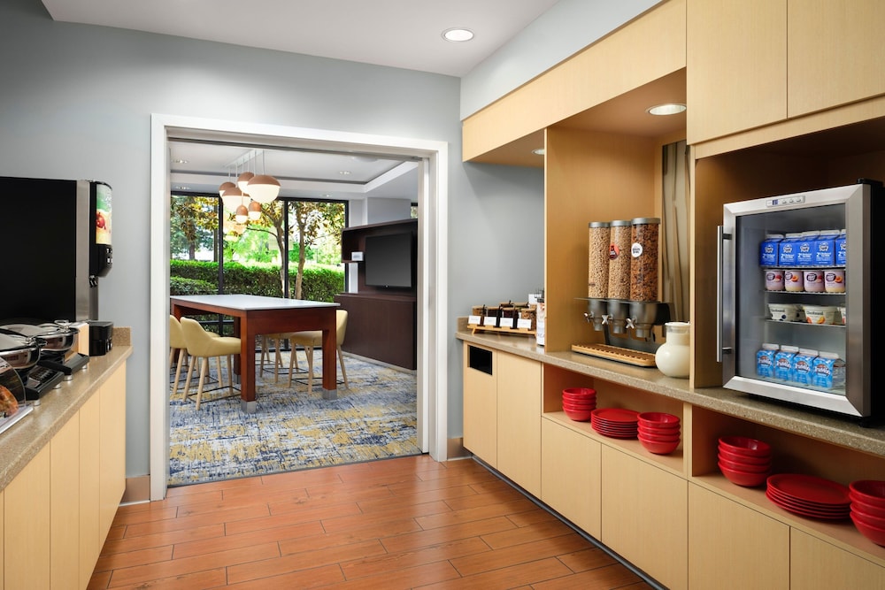 TownePlace Suites San Jose Santa Clara - photo 33