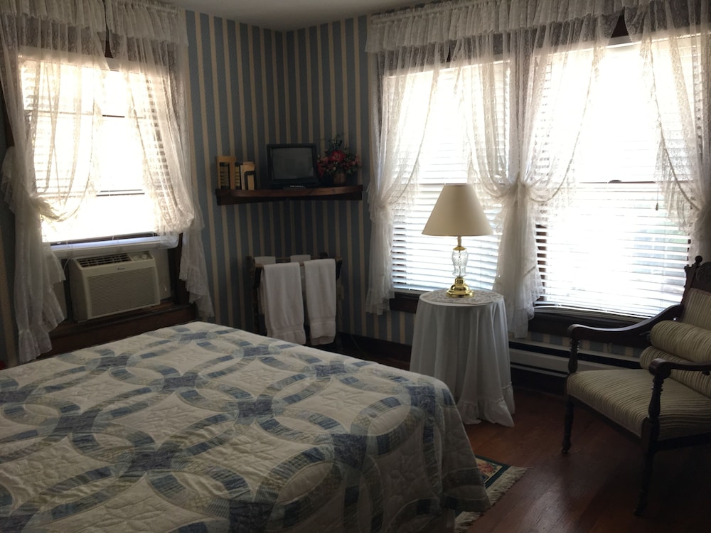 Maria's Garden and Inn - photo 8