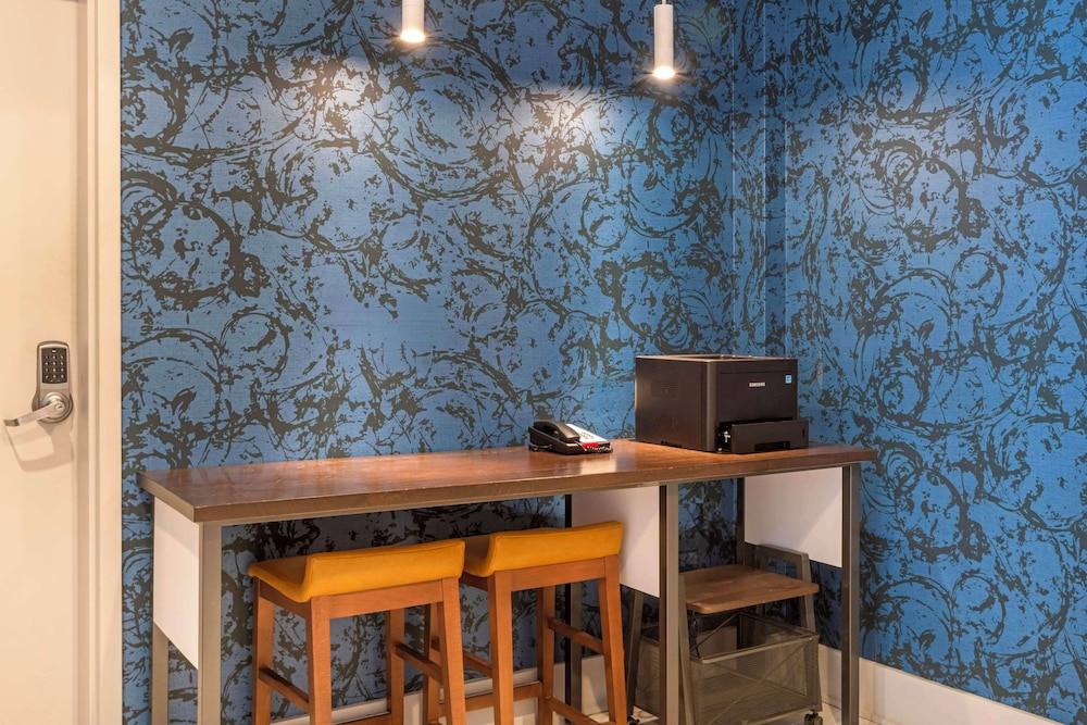 Hilton Garden Inn Charlotte Concord - photo 3