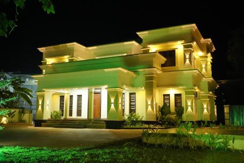 Hill Club Square in Malappuram, India