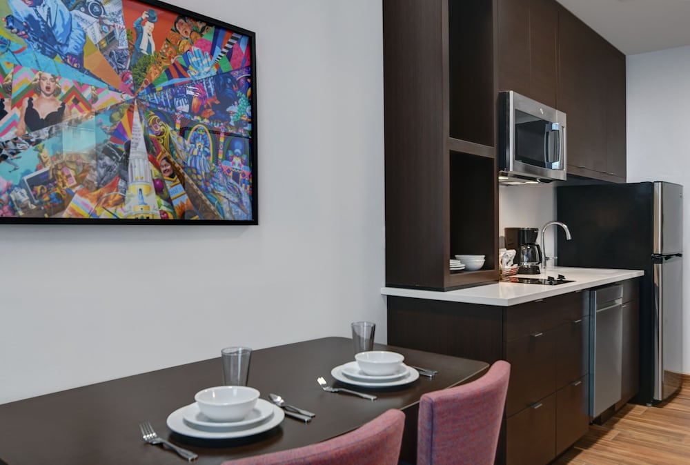 TownePlace Suites by Marriott Cincinnati Downtown - photo 17