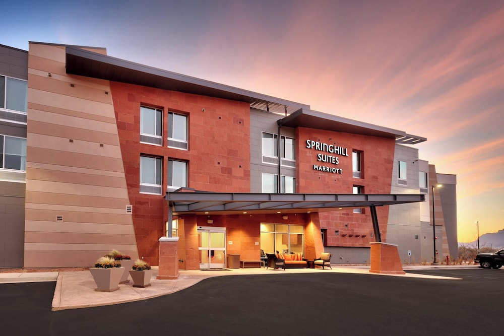 SpringHill Suites by Marriott Moab - photo 36