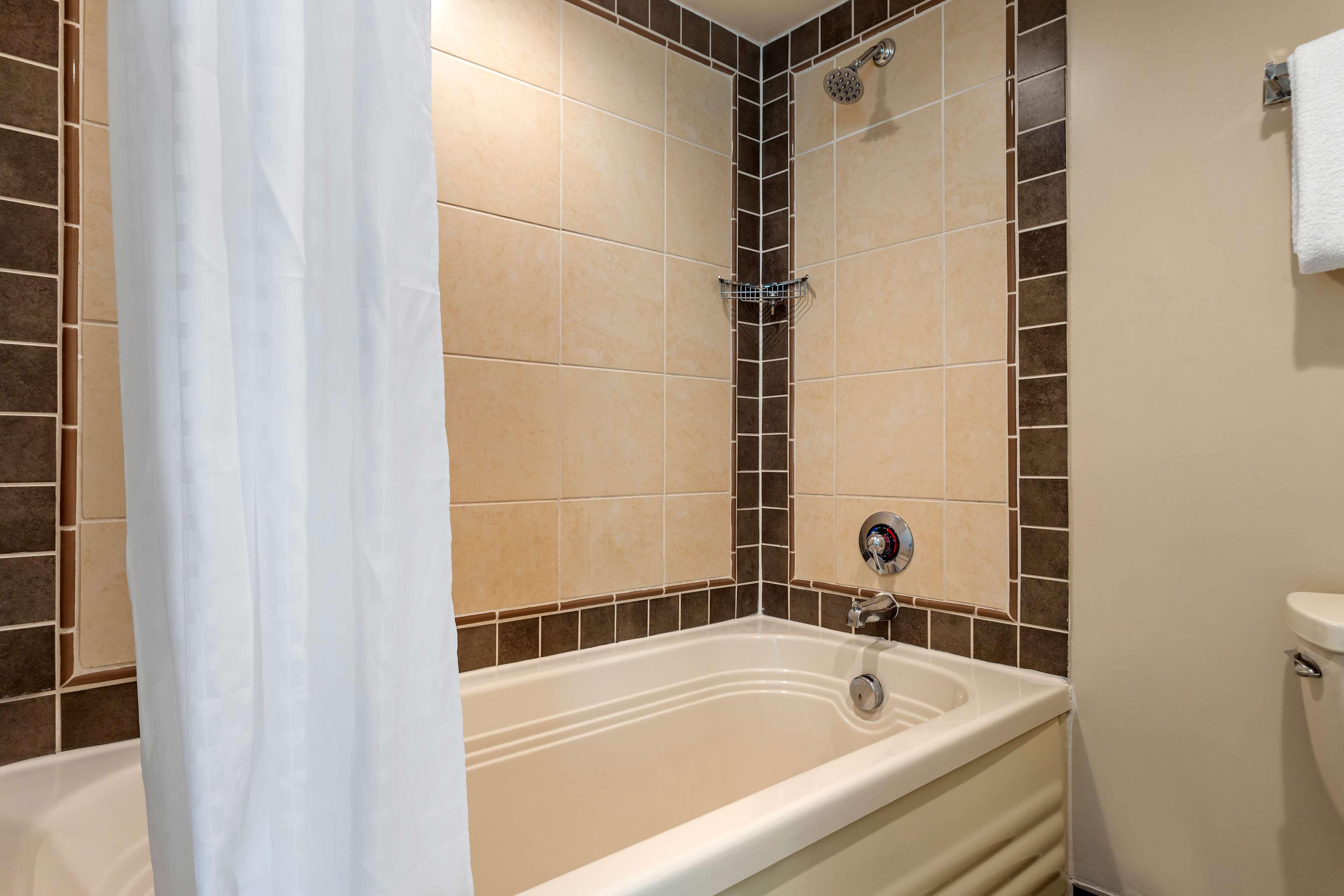 Hilton Vacation Club Ocean Beach Club Virginia Beach - photo 416