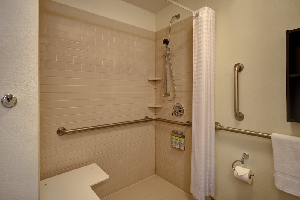 Candlewood Suites St. Clairsville by IHG - photo 37