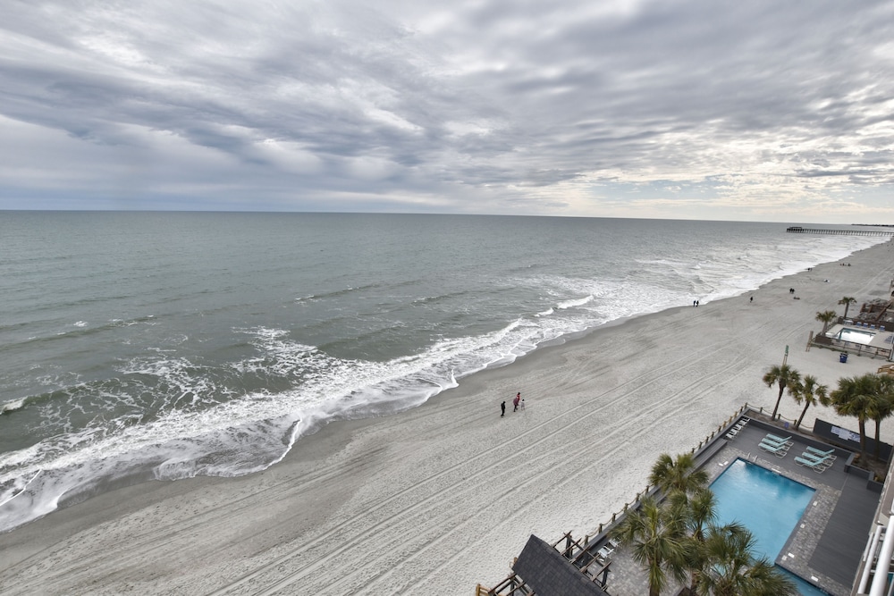 0704 Waters Edge Resort 1 Bedroom Condo by RedAwning - photo 35