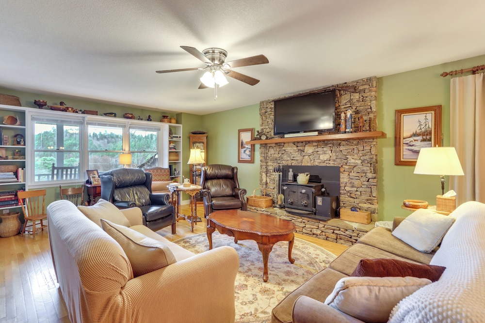 30 Acres Of Mountainside Peace Home In Marble 21215122 — Sylacauga