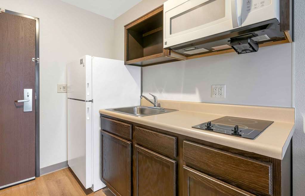 Extended Stay America Select Suites Louisville Airport - photo 15