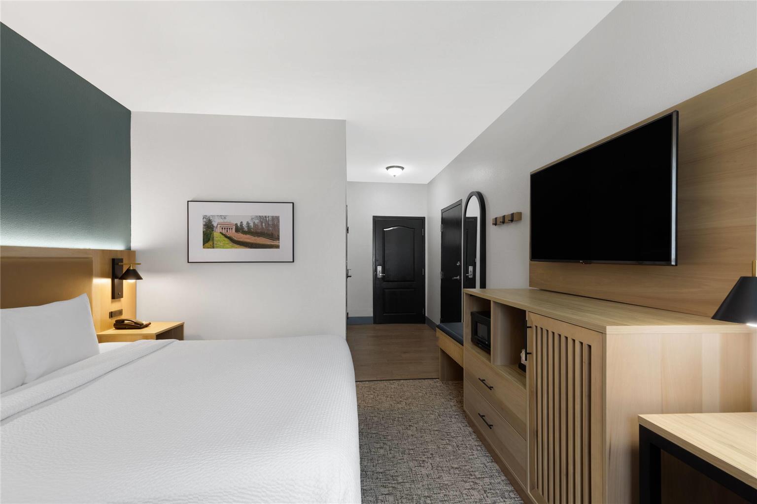 La Quinta Inn & Suites by Wyndham Lexington South Hamburg - photo 41