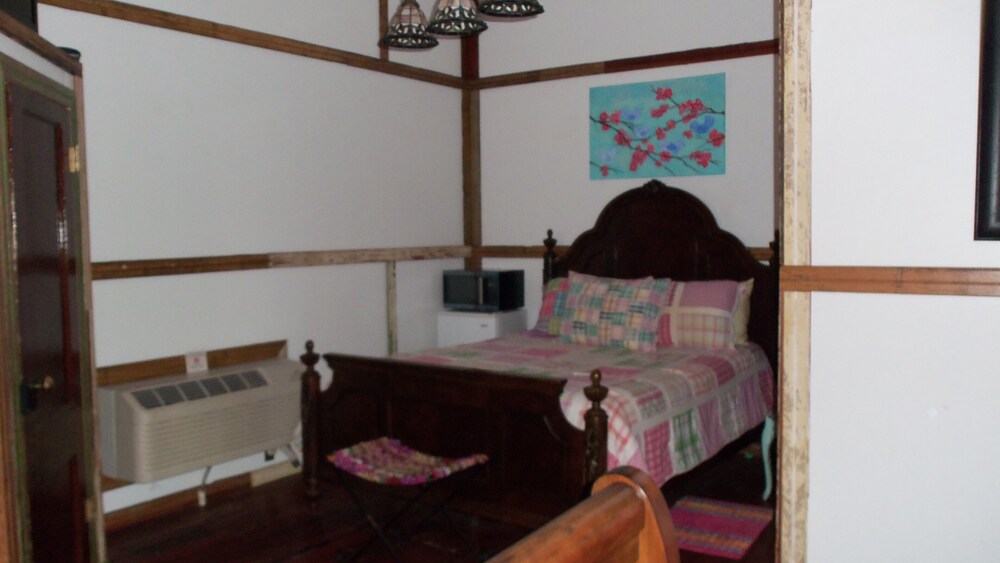 The Main Street Hotel - photo 44