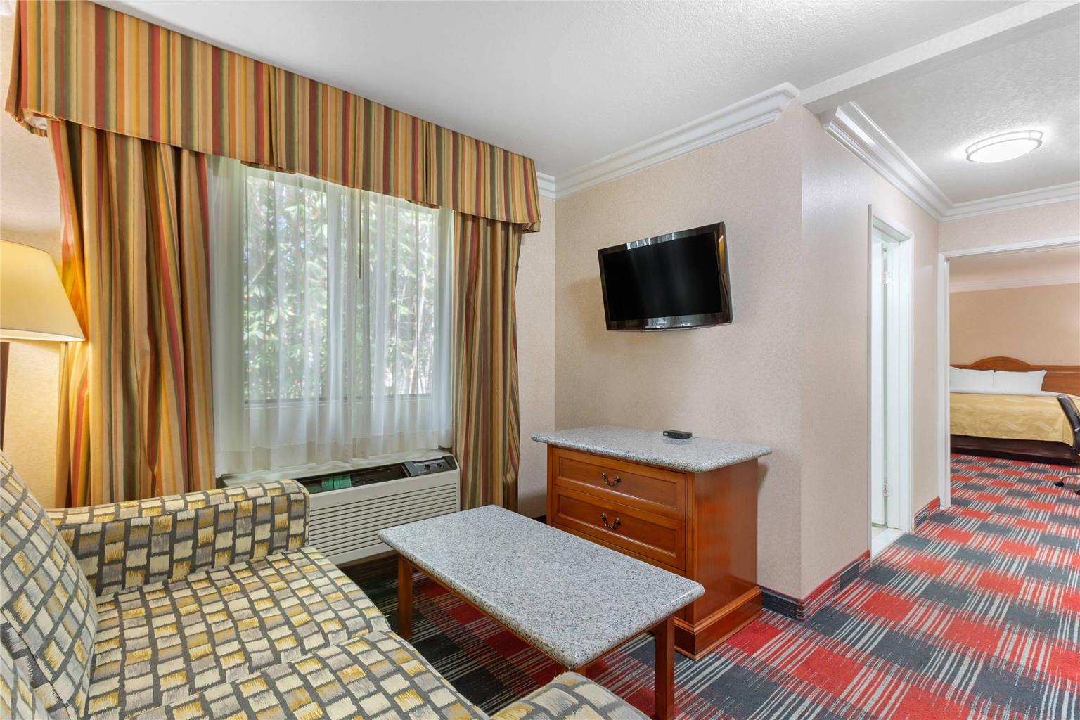 Quality Inn & Suites Oceanside near Camp Pendleton - photo 41