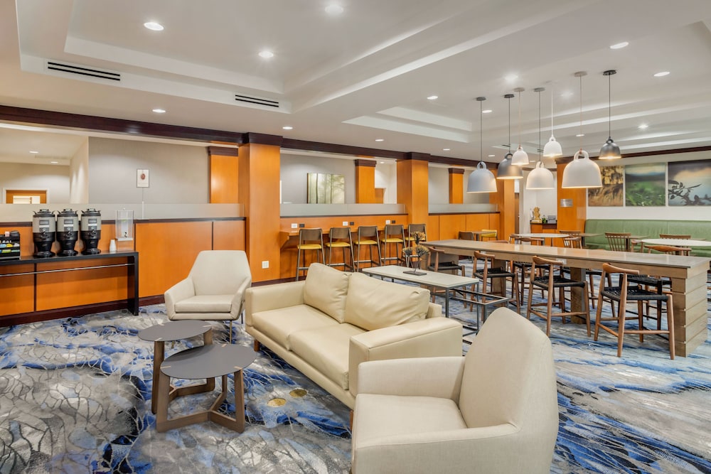 Fairfield Inn & Suites by Marriott Houston Conroe Woodlands - photo 21