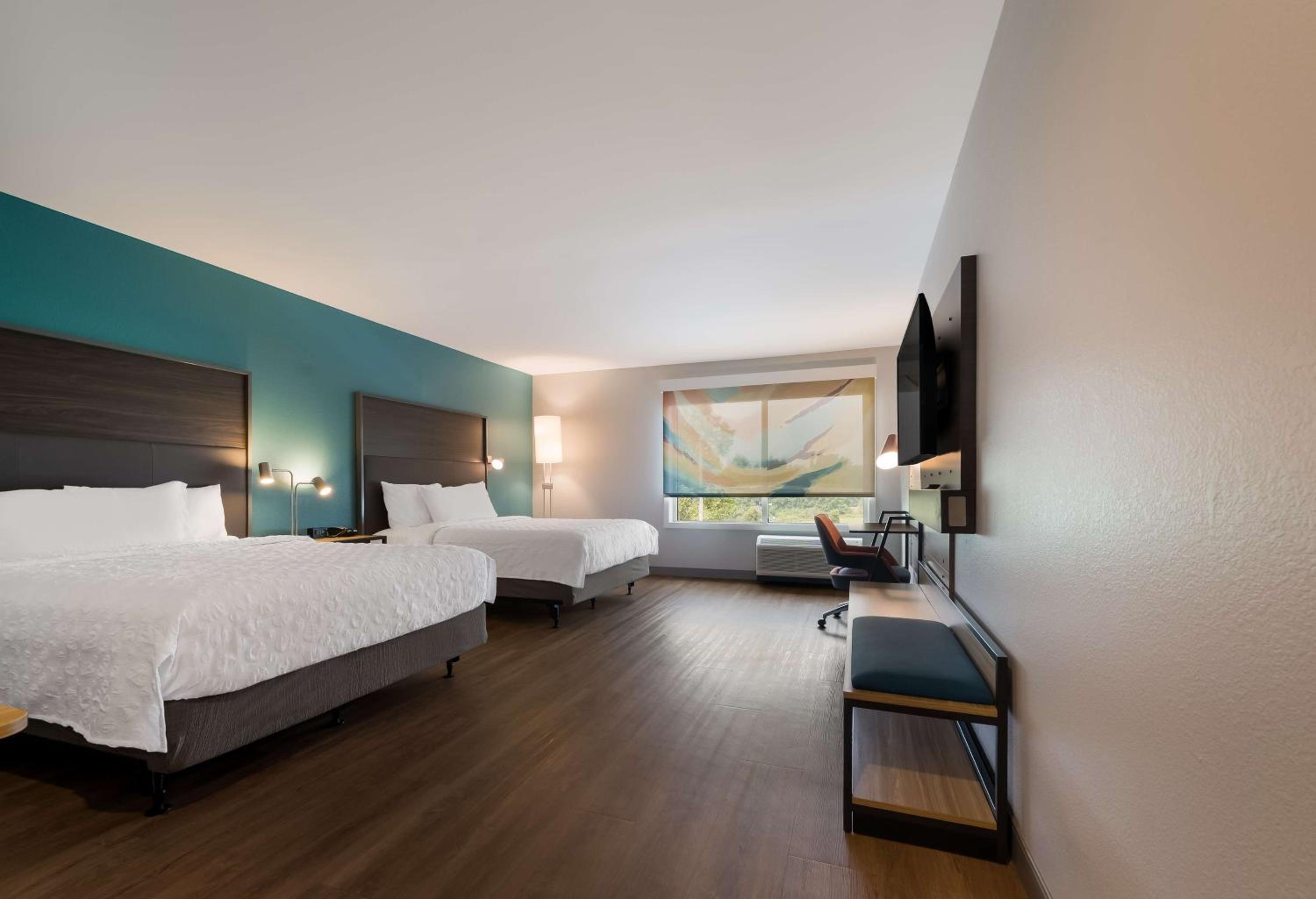 Tru by Hilton Novi Detroit - photo 17