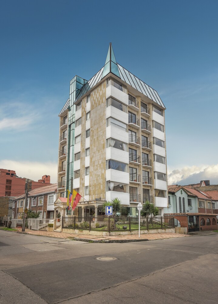 Hotel Alicante — Bogota