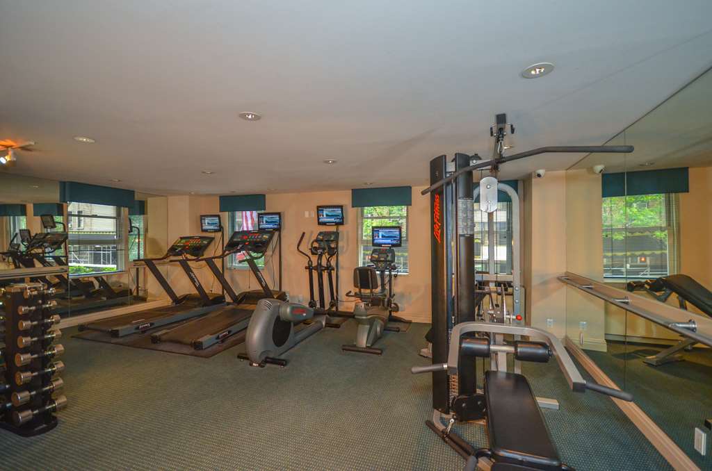 San Carlos Hotel - photo 36