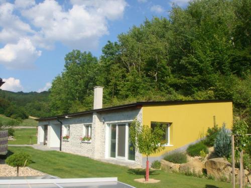 Apartmán Kurdějov — 4-Star Luxury Hotel in Hustopece, Czech Republic