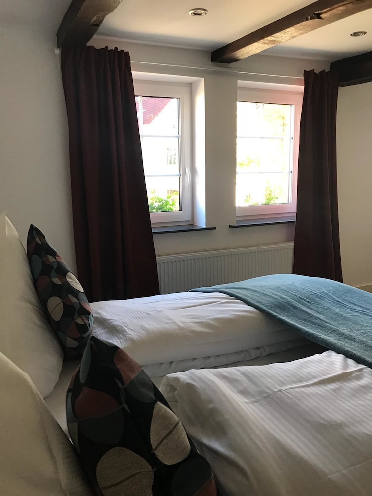 Hotel zum braunen Hirschen — Bad Driburg — photo 3