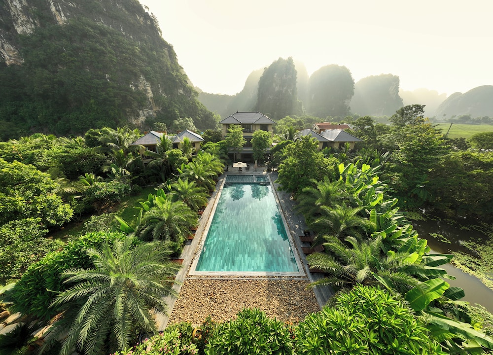 Bliss Tam Coc Resort Ninh Binh — 4-Star Luxury Hotel in Ninh Binh, Vietnam
