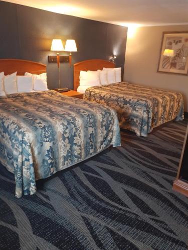 Rochester Inn - photo 2