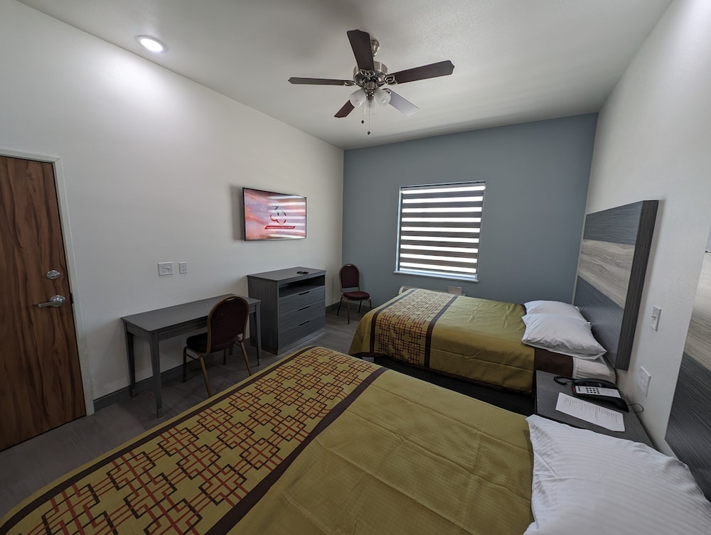 Texas Bungalows Hotel & Hotel Que at i35 Austin Pflugerville - photo 10