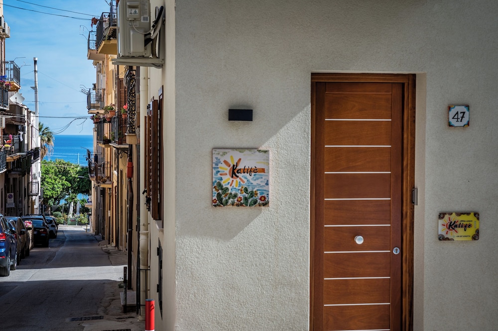 Kalife Vacanze in Castellammare Del Golfo, Italy