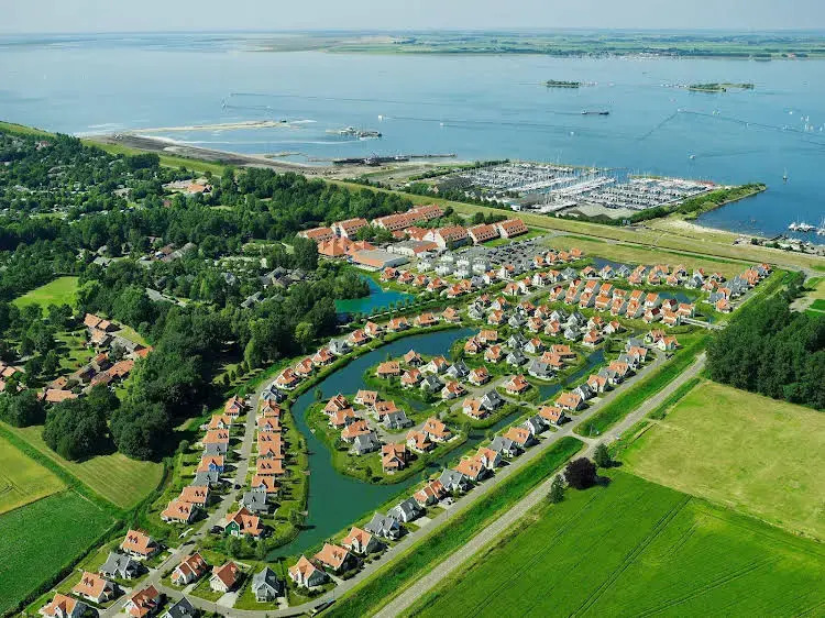 Roompot Hotel Aquadelta in Bruinisse, Netherlands