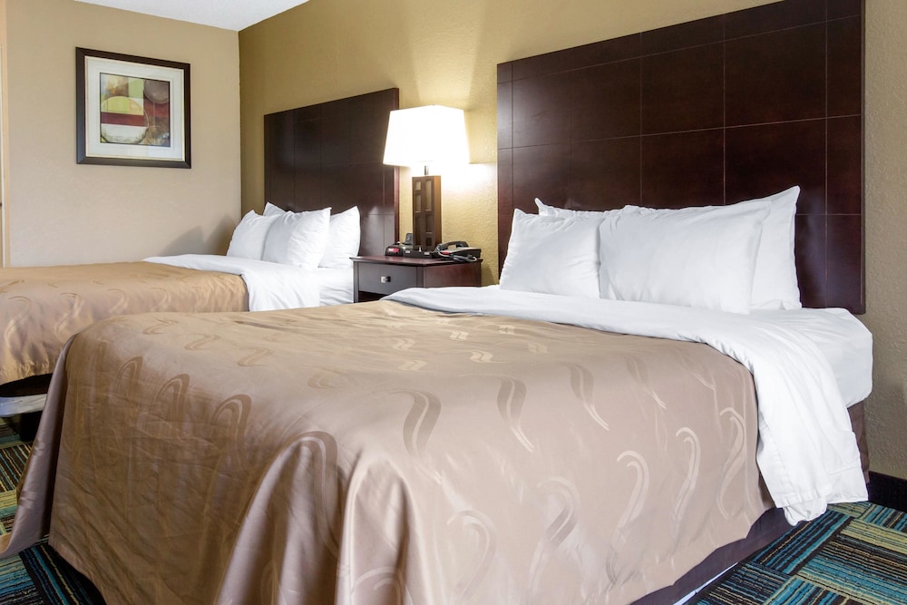 Quality Inn & Suites Arnold St Louis - photo 16