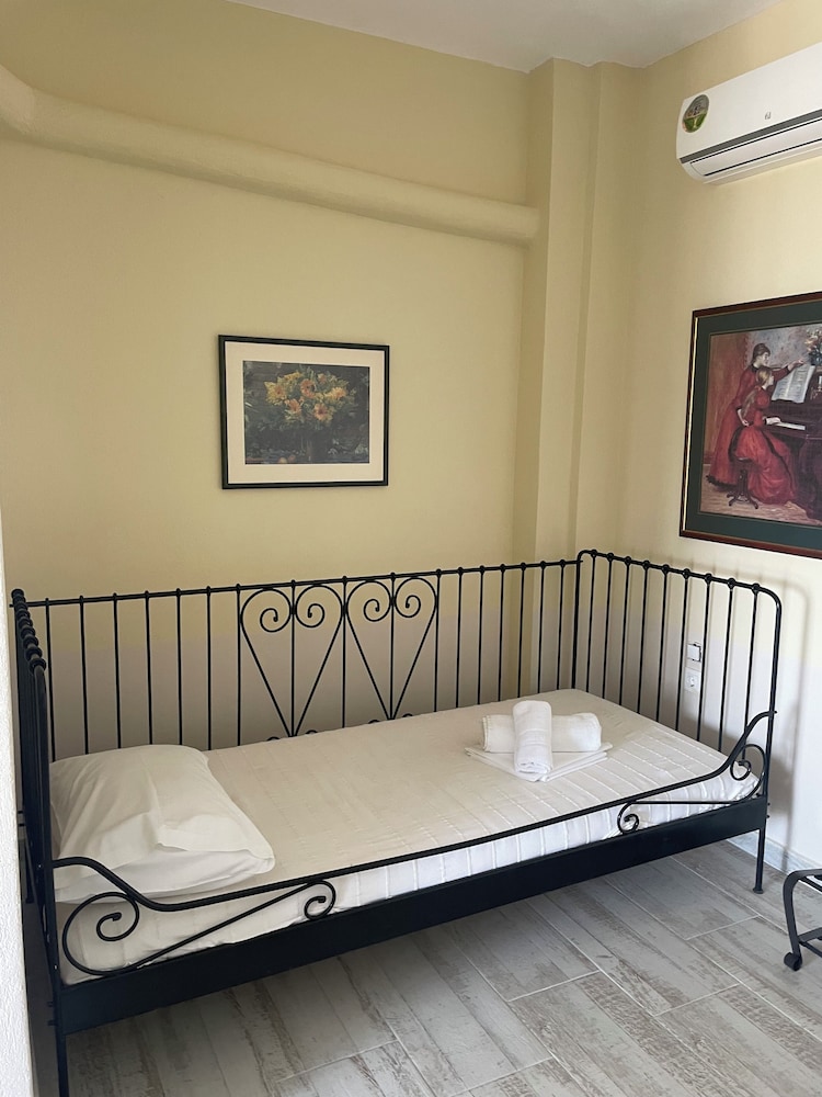 Axion Esti — Skopelos — photo 2