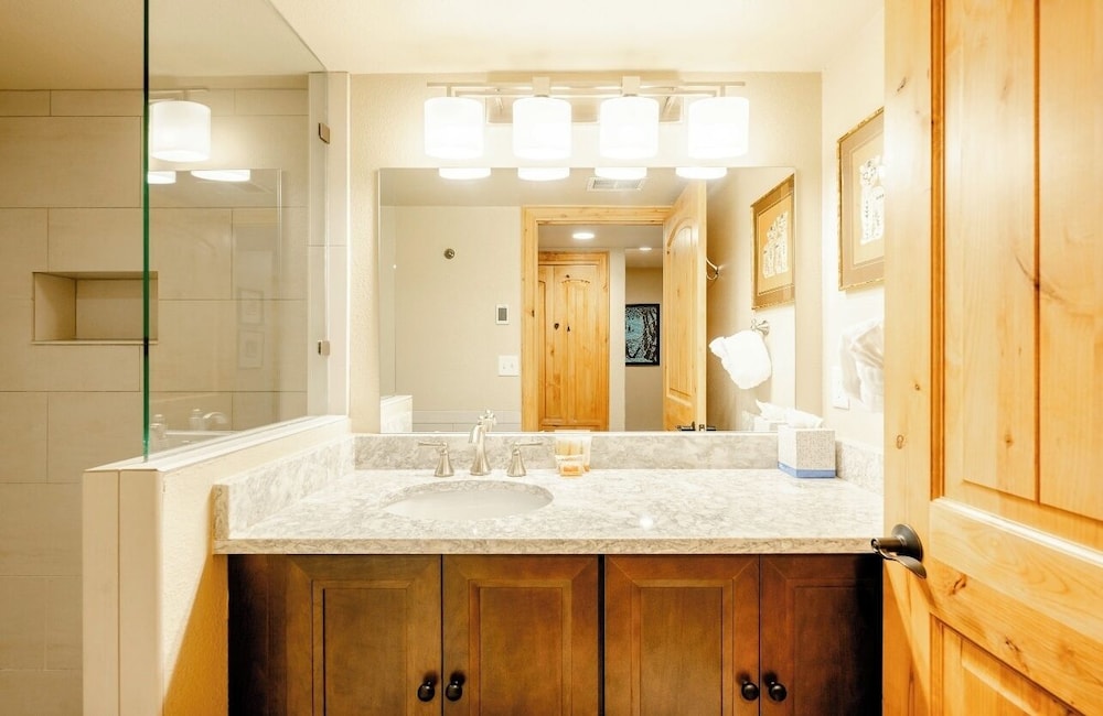Village Point 101 - photo 28