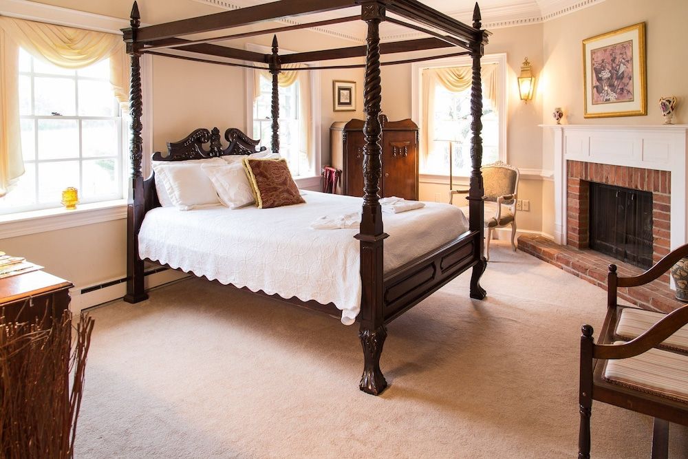 Inn at Stone Manor - photo 12