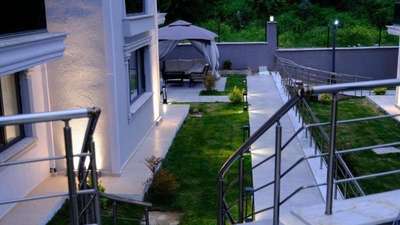 Flower City Suits — Yalova — photo 4