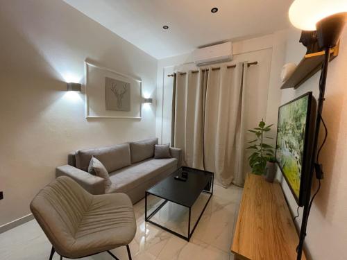 DeKo Apartment 135 — 4-Star Luxury Hotel in Thessaloniki, Greece