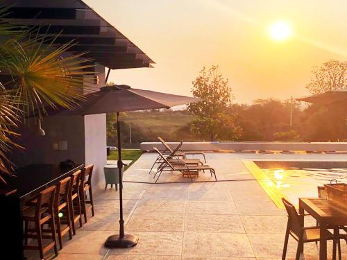 Casa com piscina aquecida e churrasqueira em Itu — 4-Star Luxury Hotel in Itu, Brasil