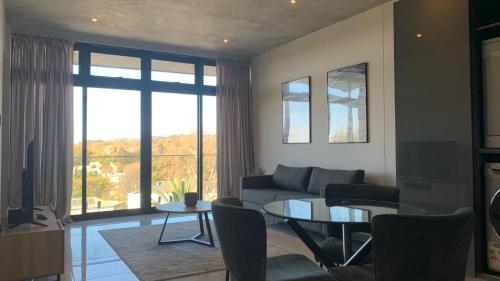 The Paramount Houghton — 4-Star Luxury Hotel in Johannesburg, South Africa