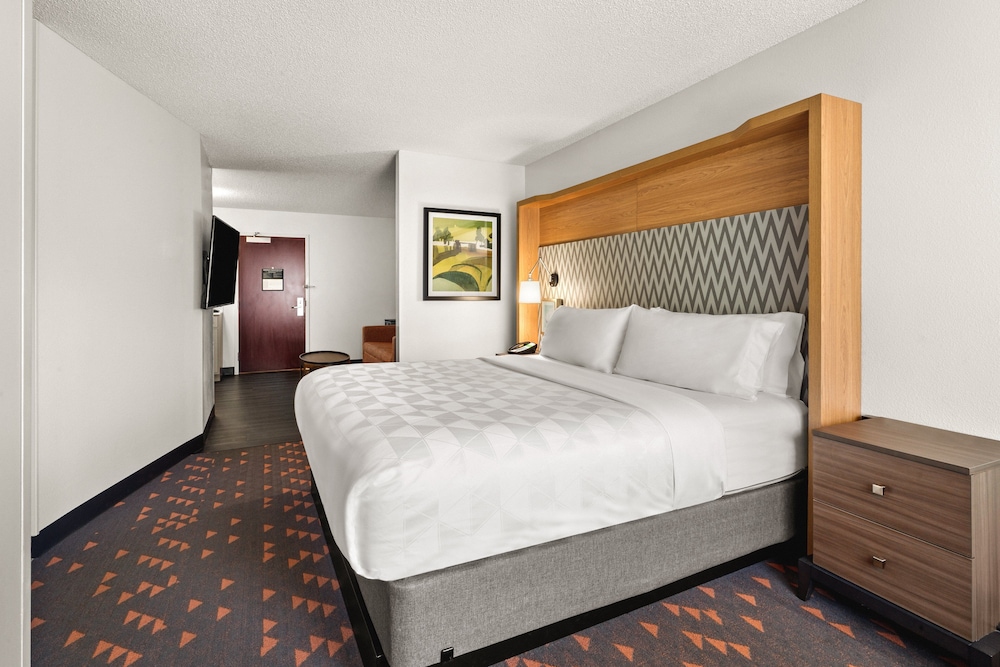 Holiday Inn & Suites Bothell by IHG - photo 20