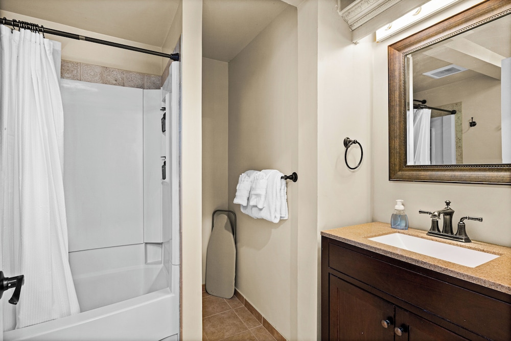 Historic Cotton Mansion Duluth Boutique Hotel - photo 48