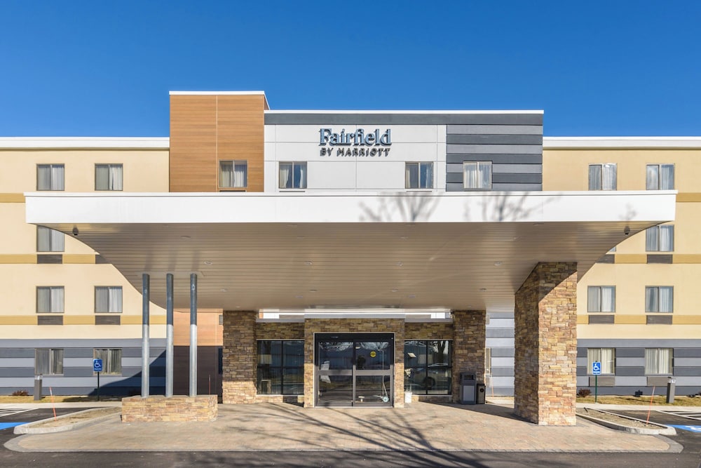 Fairfield Inn by Marriot Manchester Boston Regional Airport - photo 25