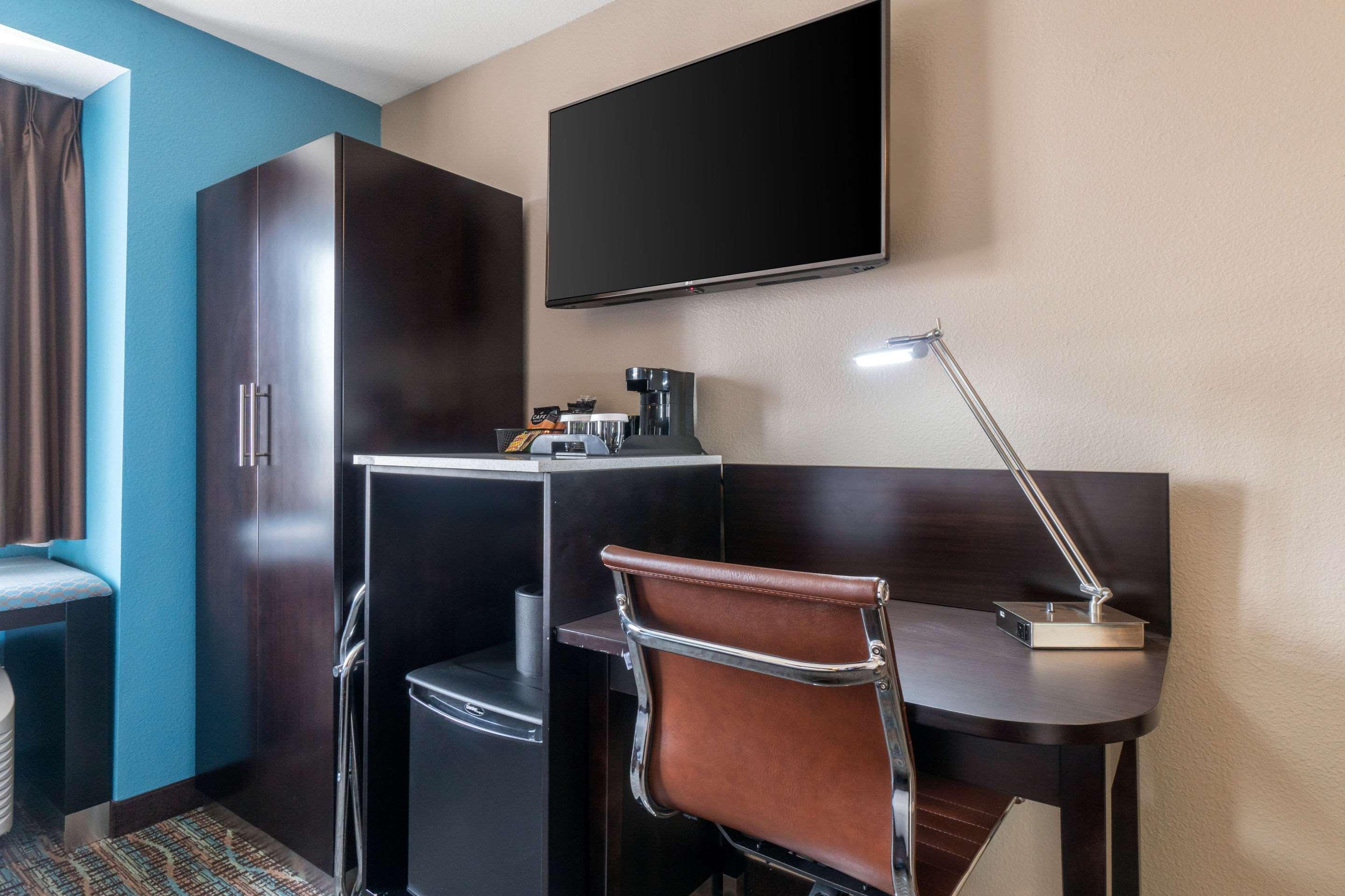 Clarion Inn Auburn Seattle - photo 36