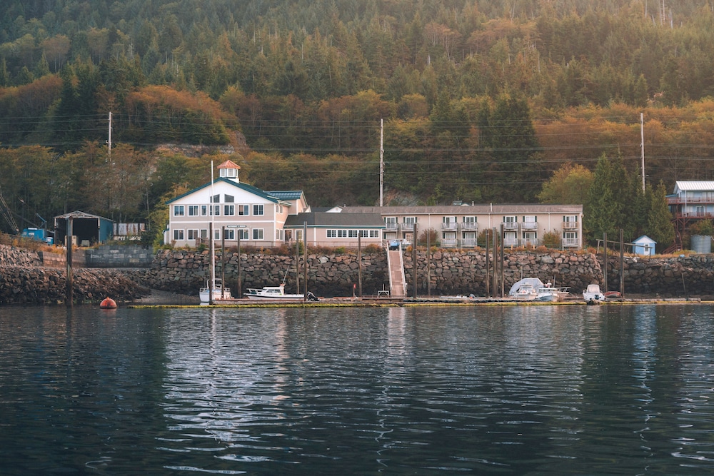 The Ketch Inn and Marina - photo 28