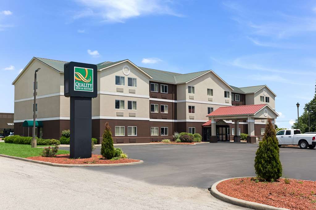 Quality Inn & Suites Ferdinand - last minute hotel in Ferdinand