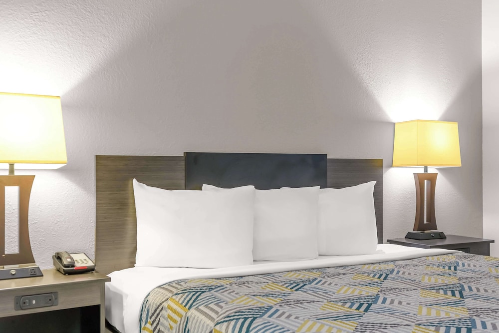 Motel 6 Dawsonville GA North GA Premium Outlets - photo 11