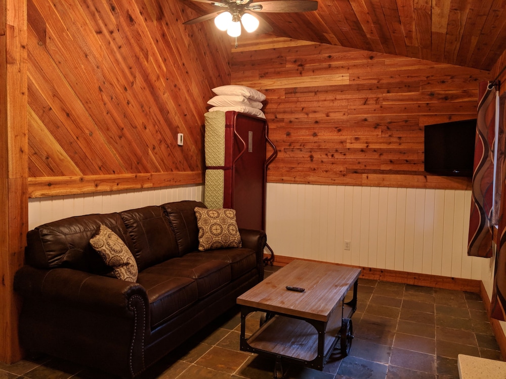 Emerald Forest Cabins - photo 70