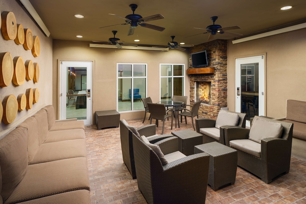 Hilton Garden Inn El Paso Airport - photo 28