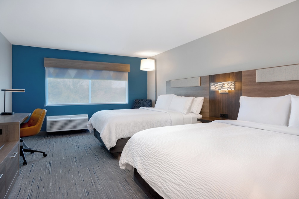 Holiday Inn Express and Suites Alton St Louis Area - photo 14