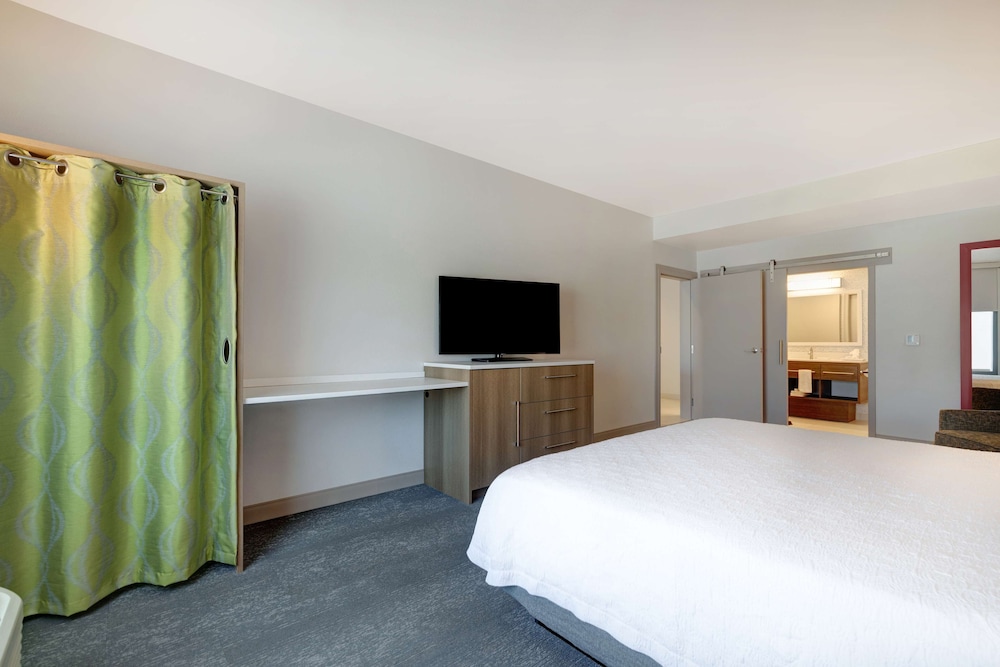 Home2 Suites by Hilton Las Vegas Northwest - photo 10