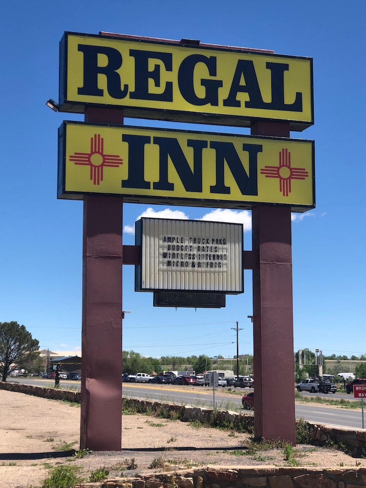 Regal Motel in Las Vegas New Mexico - featured photo