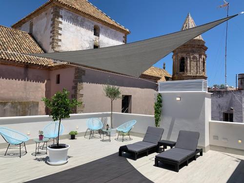 San Lorenzo Apartamentos y Suites — 4-Star Luxury Hotel in Cadiz, Spain