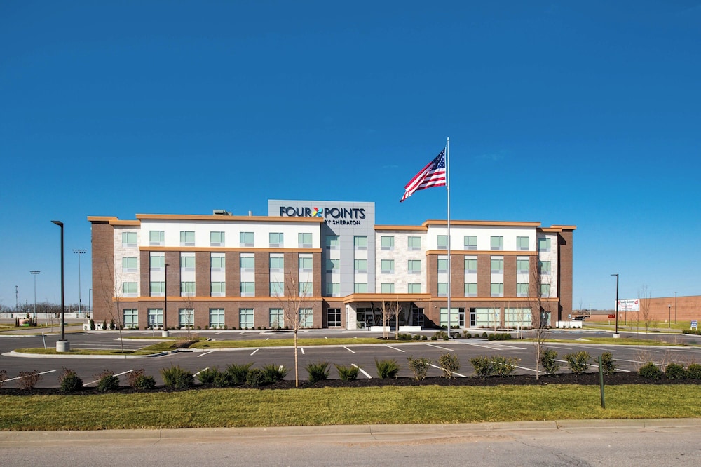 Four Points by Sheraton Kansas City Olathe - carbon neutral hotel in Olathe
