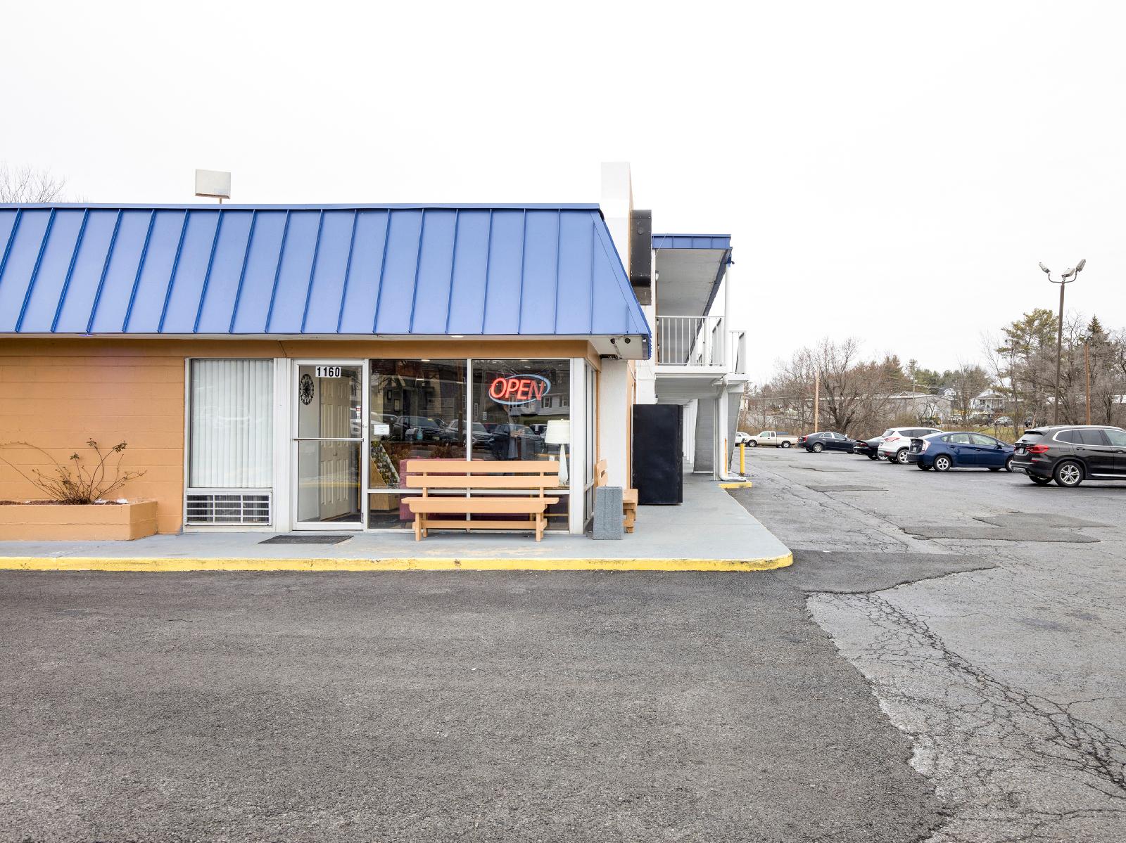 Studio 6 Suites Wytheville VA - photo 3