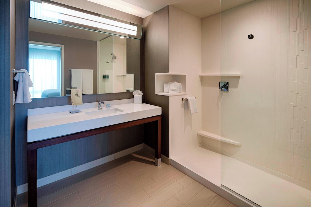 Courtyard by Marriott Atlanta Vinings Galleria - photo 30